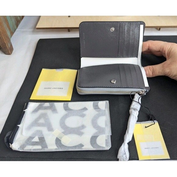 Marc Jacobs The Utility Snapshot Slim Bifold Wallet - Wolf Grey - Picture 5 of 6